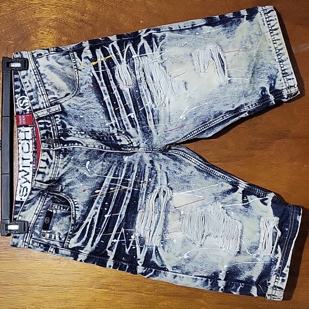 Switch Destressed Paint Splatter Premium Denim Shirts Mens Size 34‎